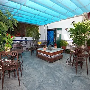Gasthuis Aduar, Marbella