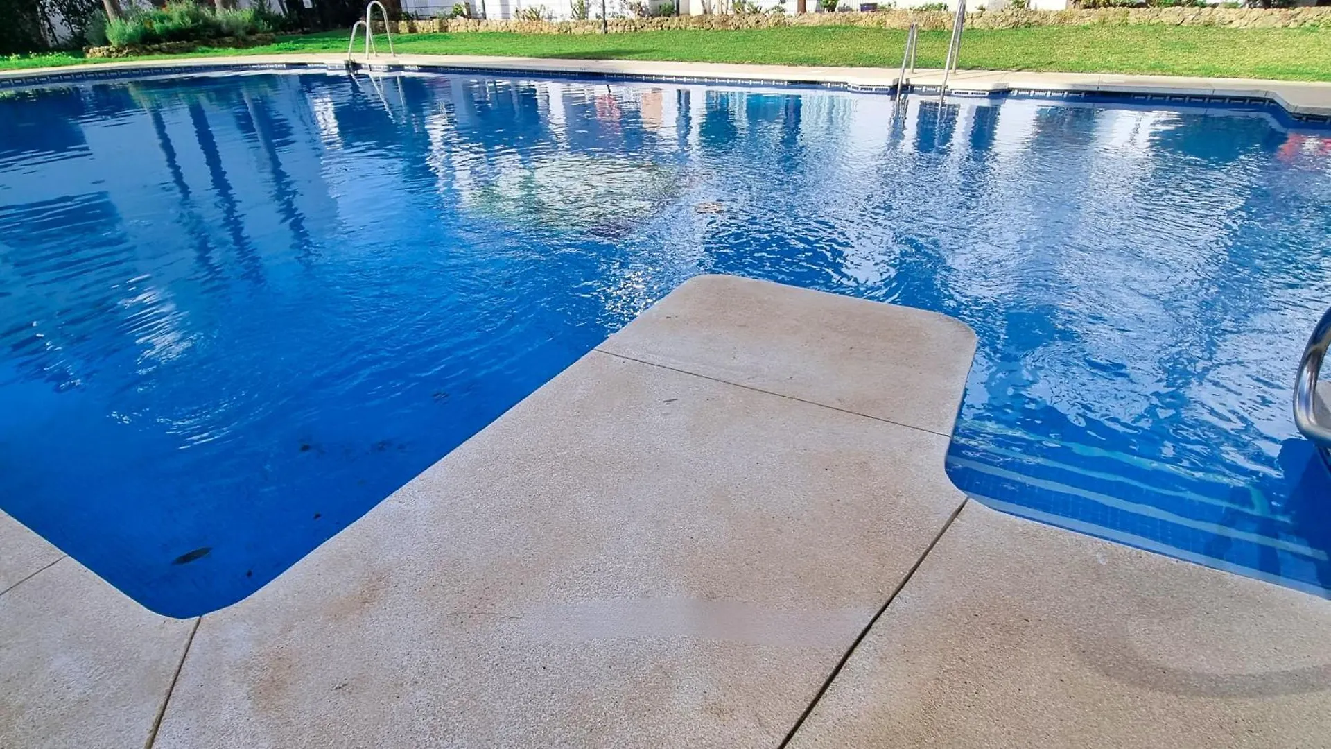 Holiday home 4 Bed House With Pool Walk To Puerto Banus Fast Internet Villa Marbella