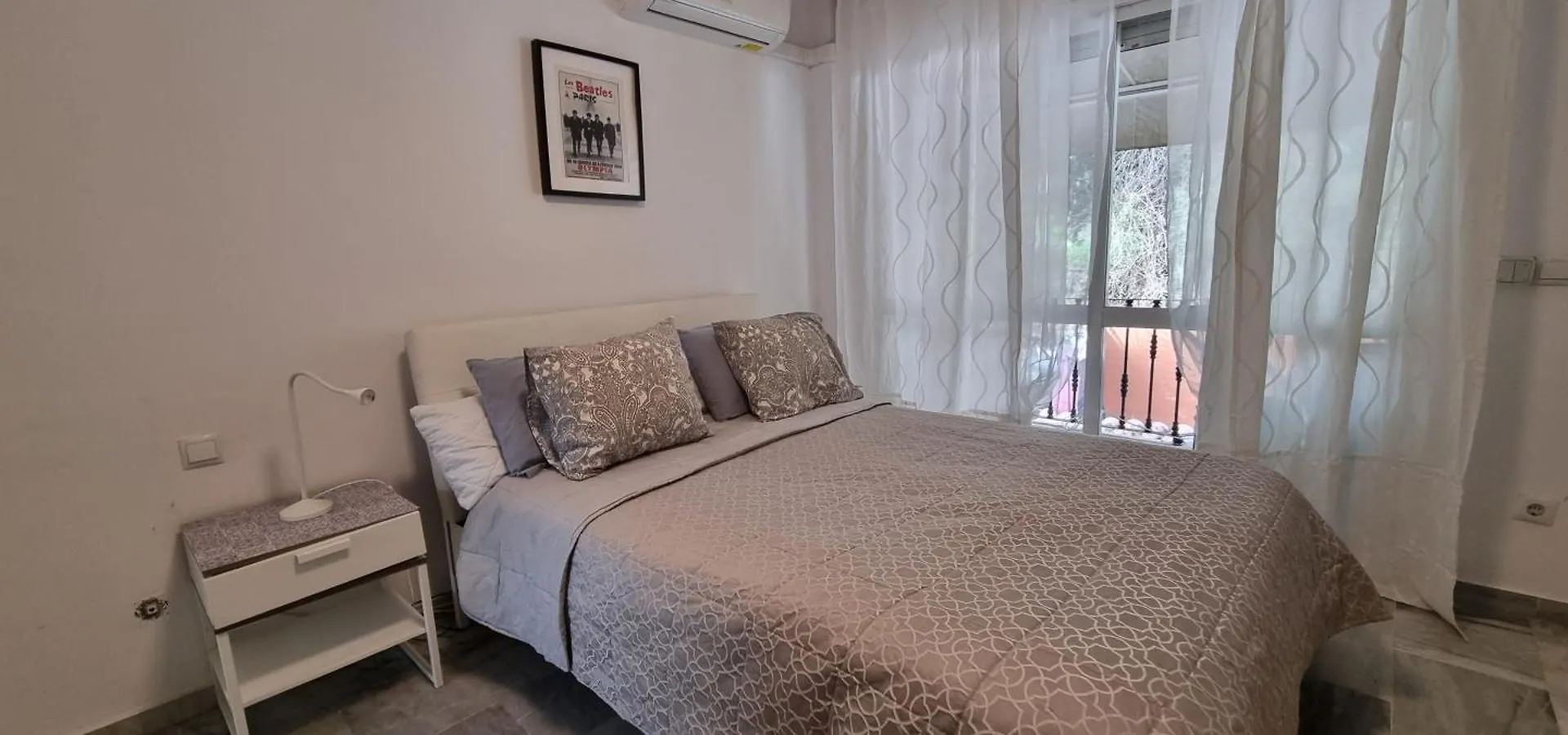 4 Bed House With Pool Walk To Puerto Banus Fast Internet Villa Marbella 0*,
