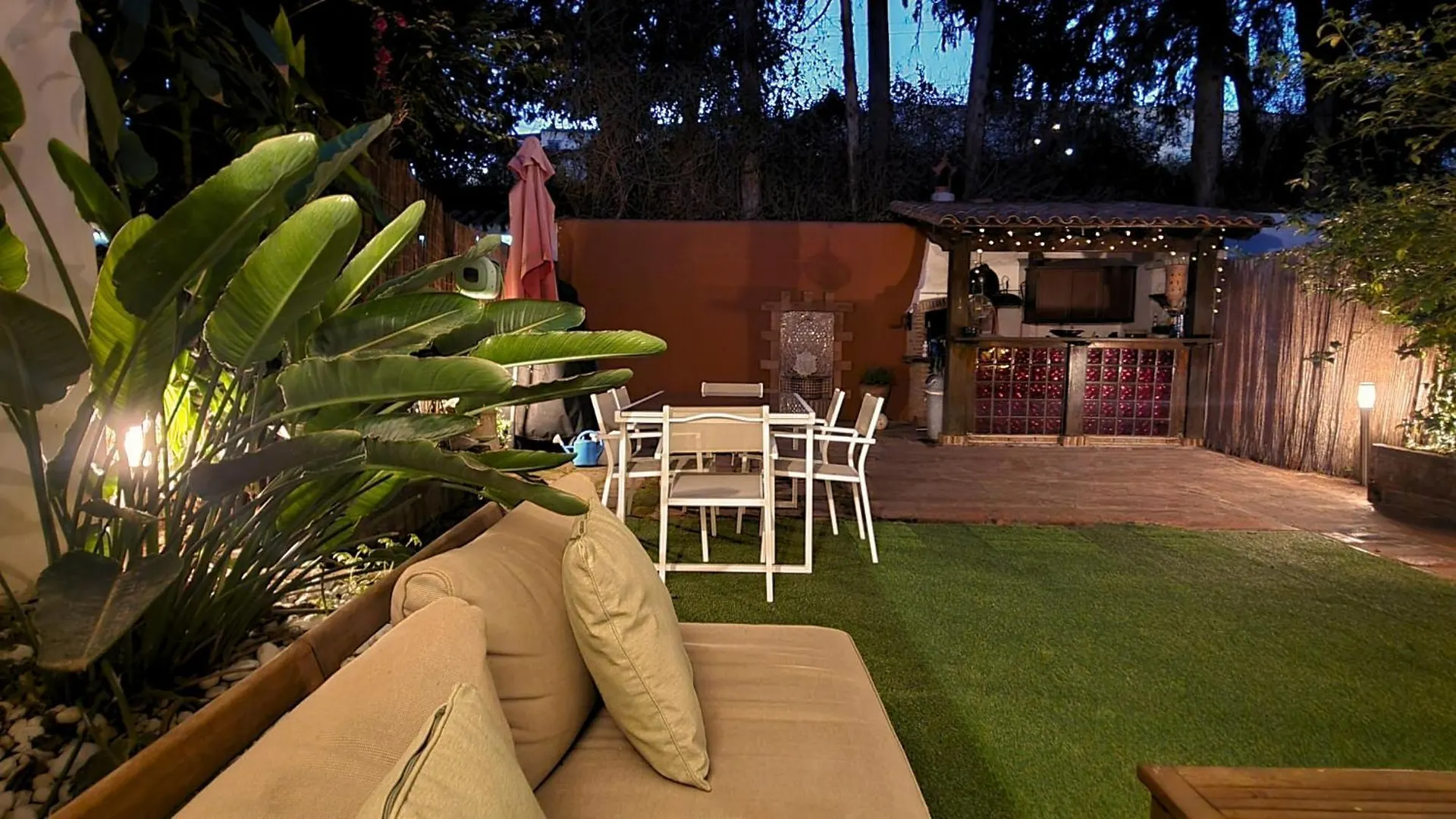 4 Bed House With Pool Walk To Puerto Banus Fast Internet Villa Marbella Holiday home