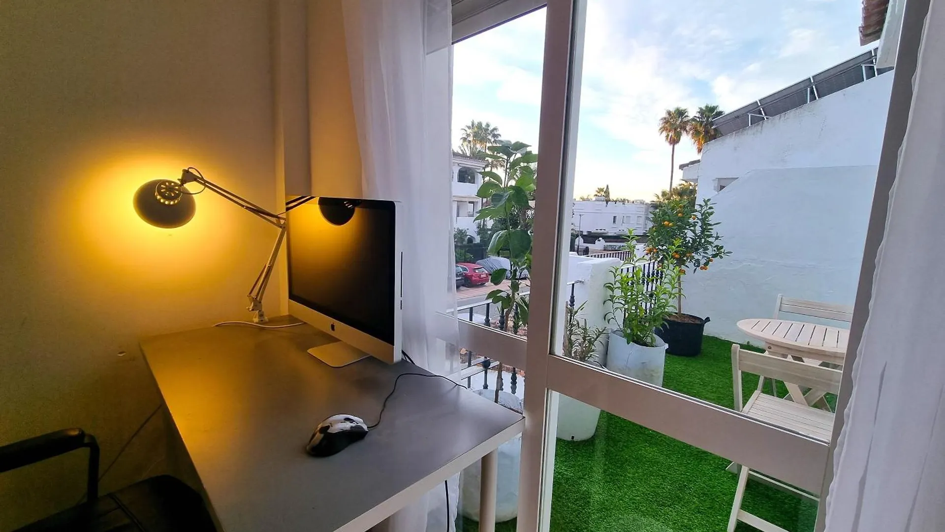 Holiday home 4 Bed House With Pool Walk To Puerto Banus Fast Internet Villa Marbella